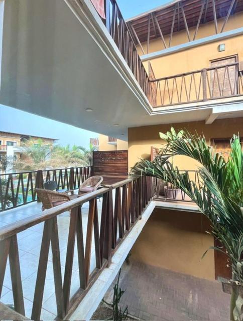 Forest View Luxury Apartment In 3Mins Walk To Beach Pool View Wifi Kololi Exteriér fotografie